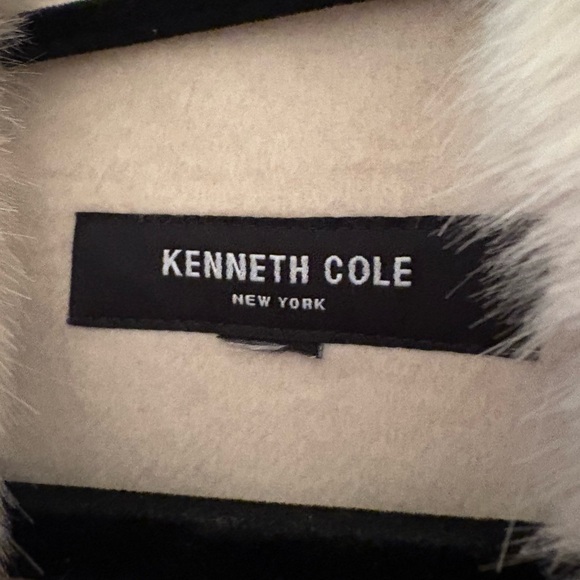 Coat - Picture 4 of 4